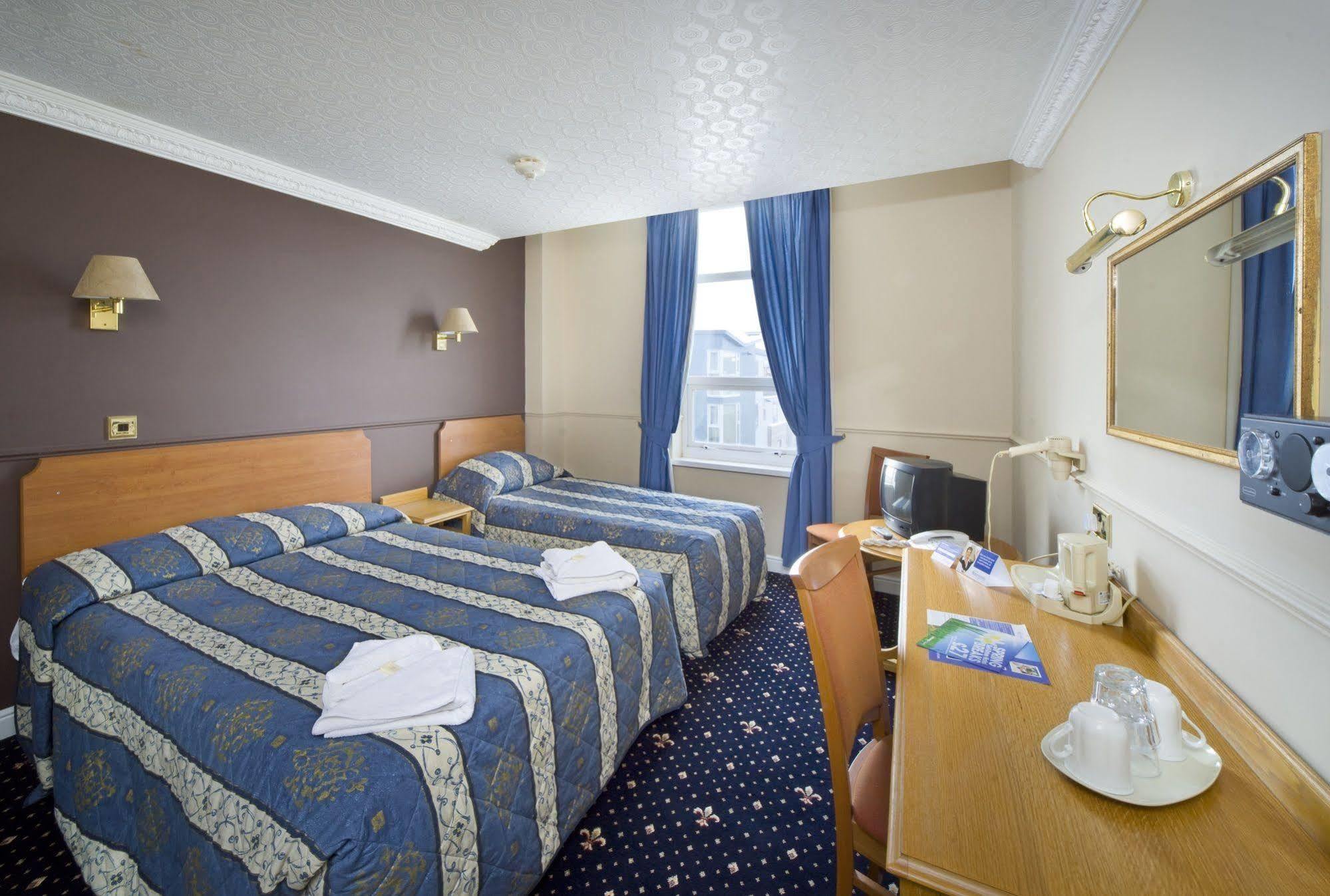 The Caledonian Tower Hotel Blackpool Buitenkant foto